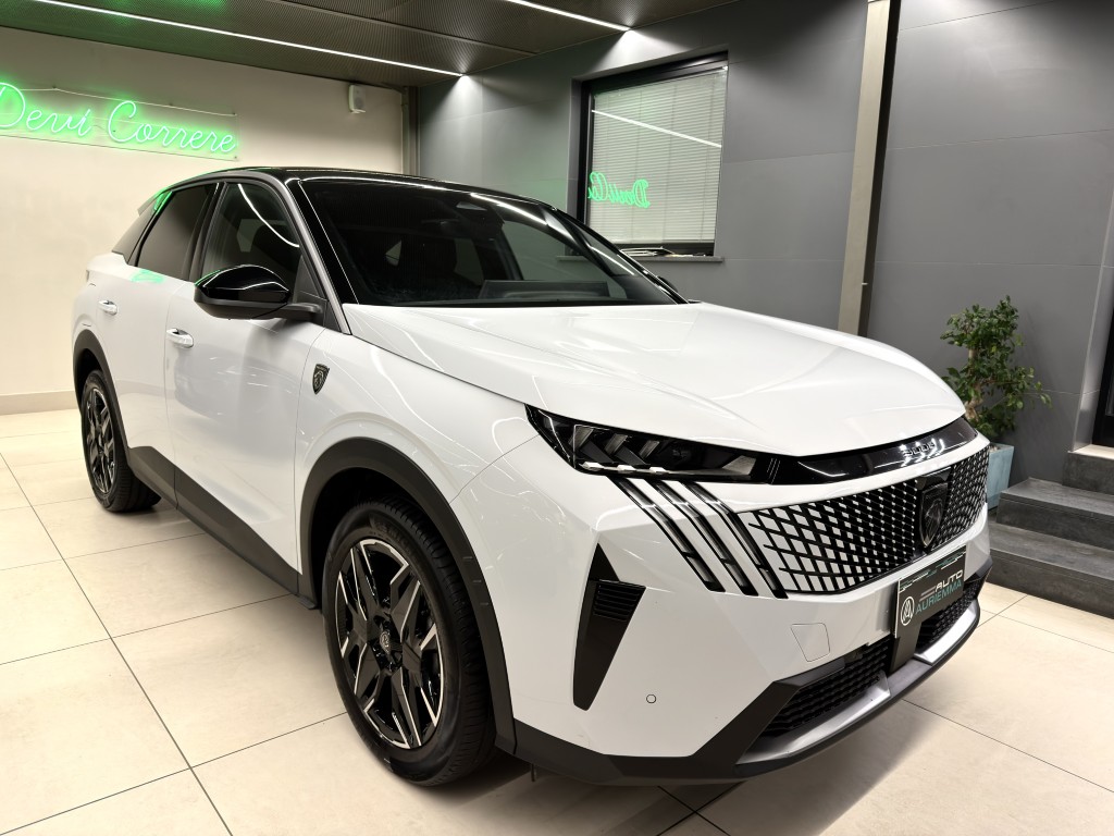 PEUGEOT 3008 1200 HYBRID 145 CV EDCS6 GT